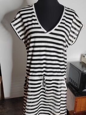 Calvin Klein Black White Stripped Bathing Suit Cover Up